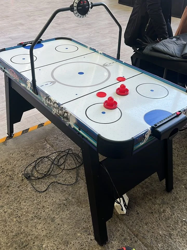 Mesa de aire para arriendo en eventos