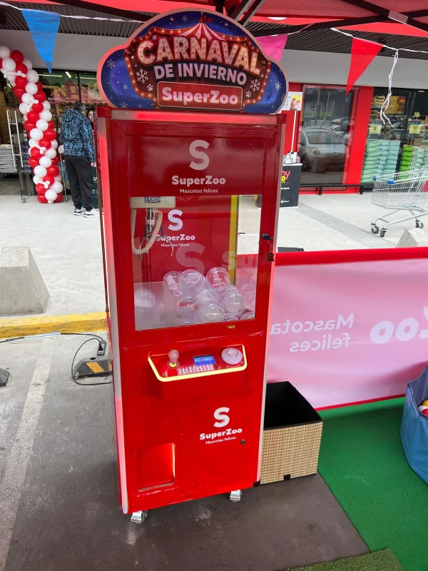 Máquina del Tío Pato con branding de SuperZoo (Carnaval de Invierno)